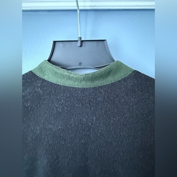 Pischl Women's 100% Wool Black Poncho Cape Satin Lined Button Closure Long - Picture 13 of 13